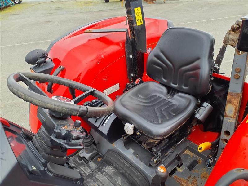 MASSEY FERGUSON 4708