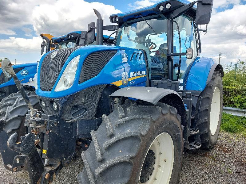 NEW HOLLAND T7-195S