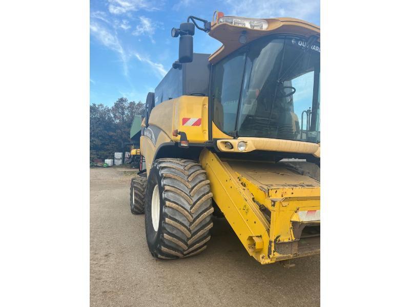 NEW HOLLAND CX760