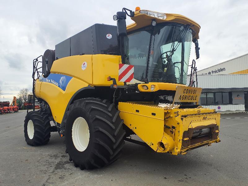 NEW HOLLAND CR9080