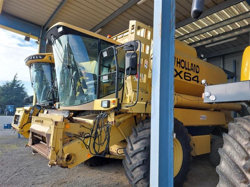 NEW HOLLAND TX64