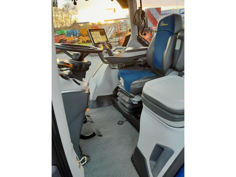 NEW HOLLAND T7-275AC-PLMI
