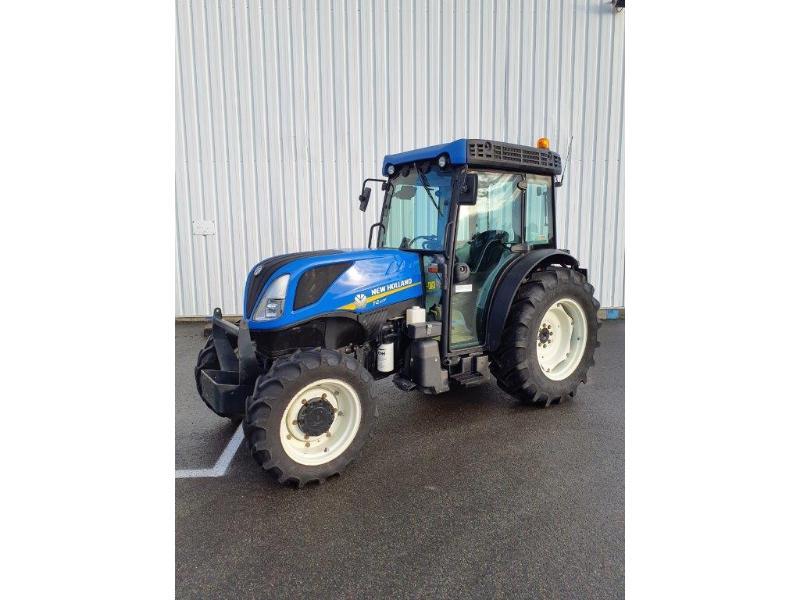 NEW HOLLAND T4-100F