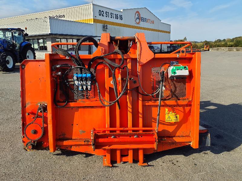 KUHN POLYCROK 2050