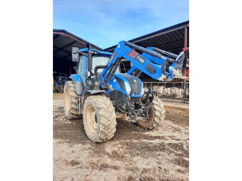 NEW HOLLAND T6-155DY