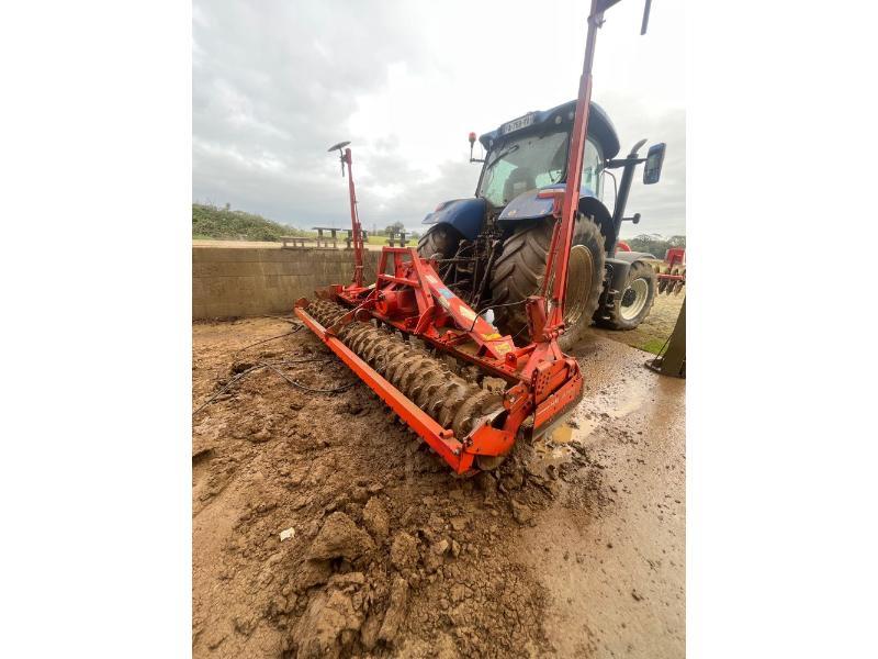 KUHN HR4002D