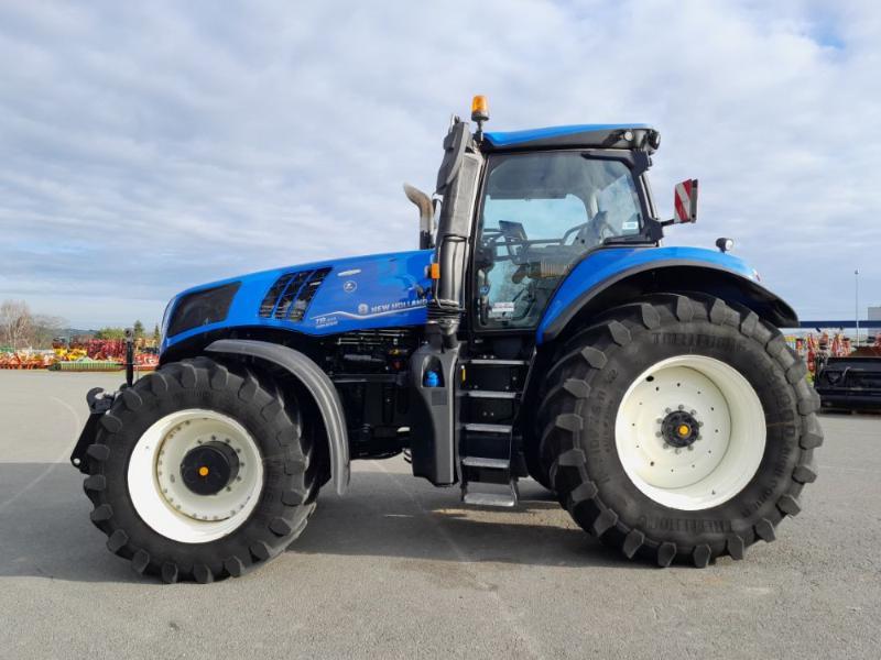 NEW HOLLAND T8-410AC