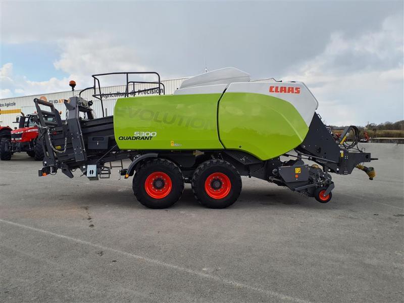 CLAAS 5300