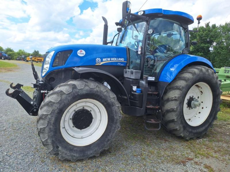 NEW HOLLAND T7-220PC-SW