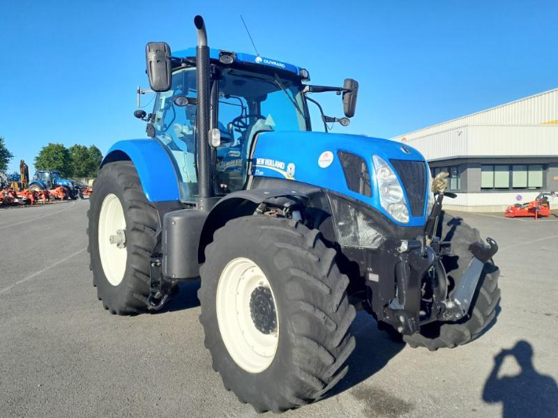 NEW HOLLAND T7-220PC-SW