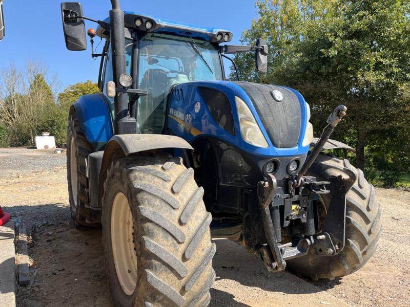 NEW HOLLAND T7-230PC