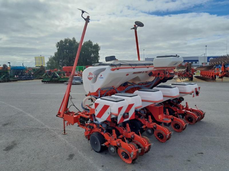 KUHN MAXIMA2