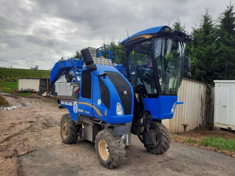 NEW HOLLAND 7030M