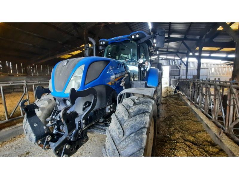 NEW HOLLAND T7-165S