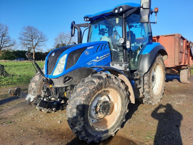 NEW HOLLAND T5-120DY