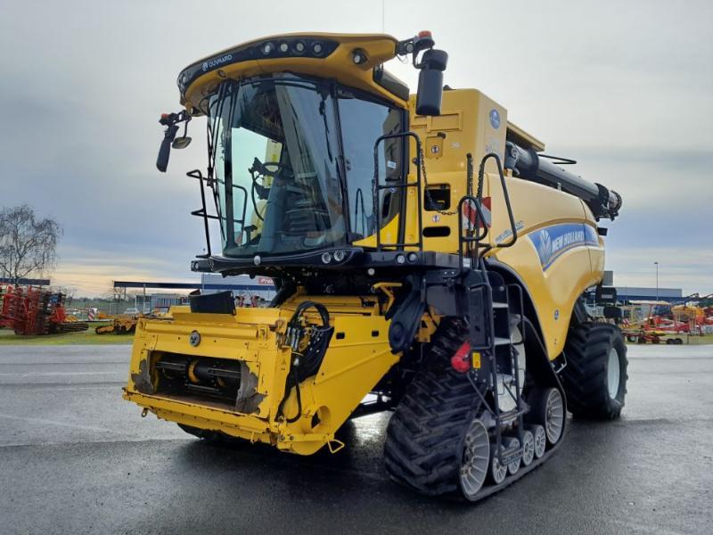 NEW HOLLAND CR9-90ST