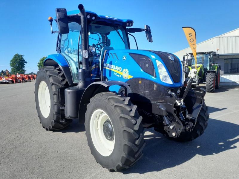 NEW HOLLAND T7-165S