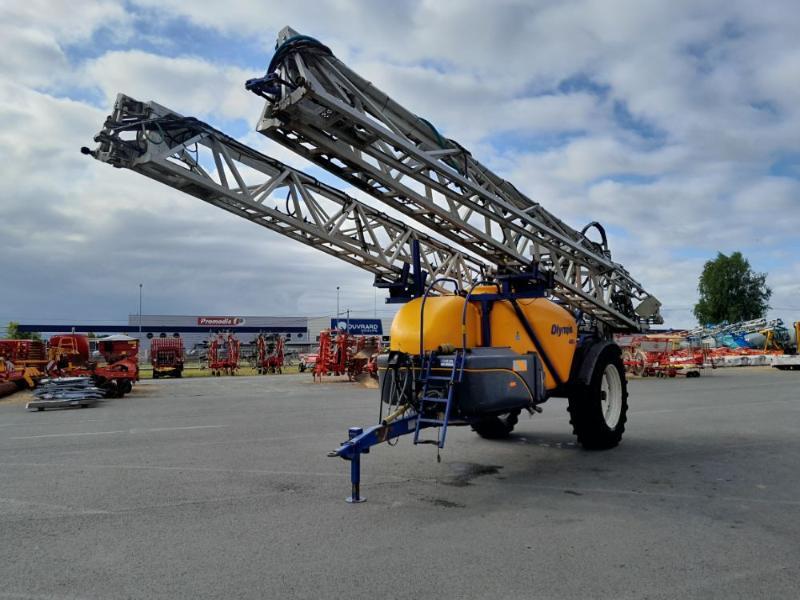 CARUELLE NICOLAS OLYMPIA 400S