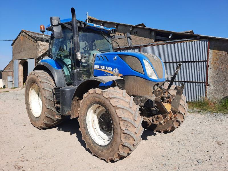 NEW HOLLAND T7-165S