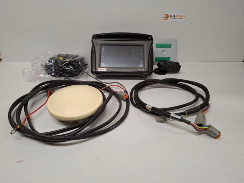 TRIMBLE CFX750