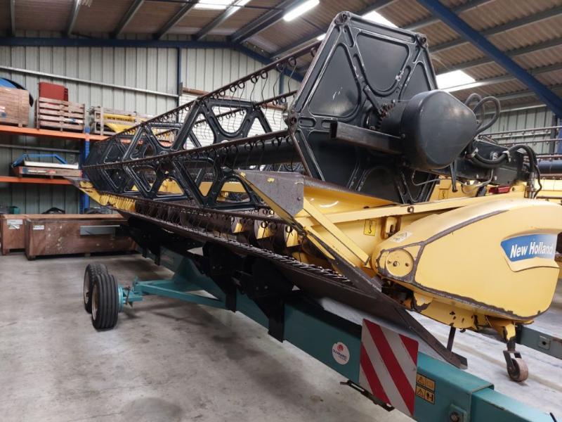 NEW HOLLAND CPE732