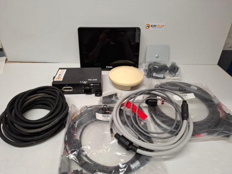 TRIMBLE TMX2050
