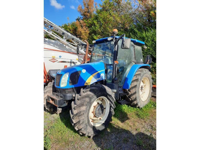 NEW HOLLAND T5050