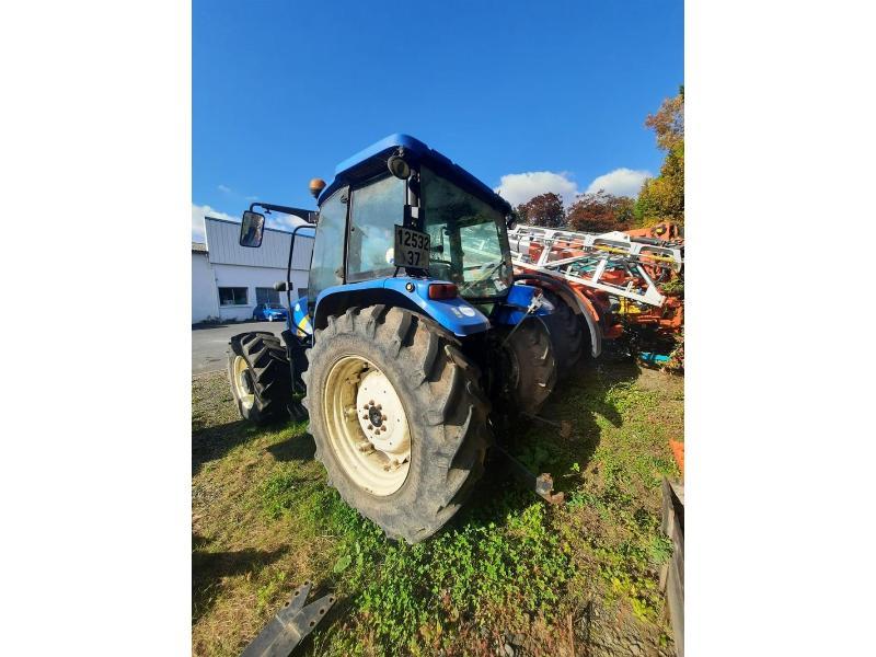 NEW HOLLAND T5050