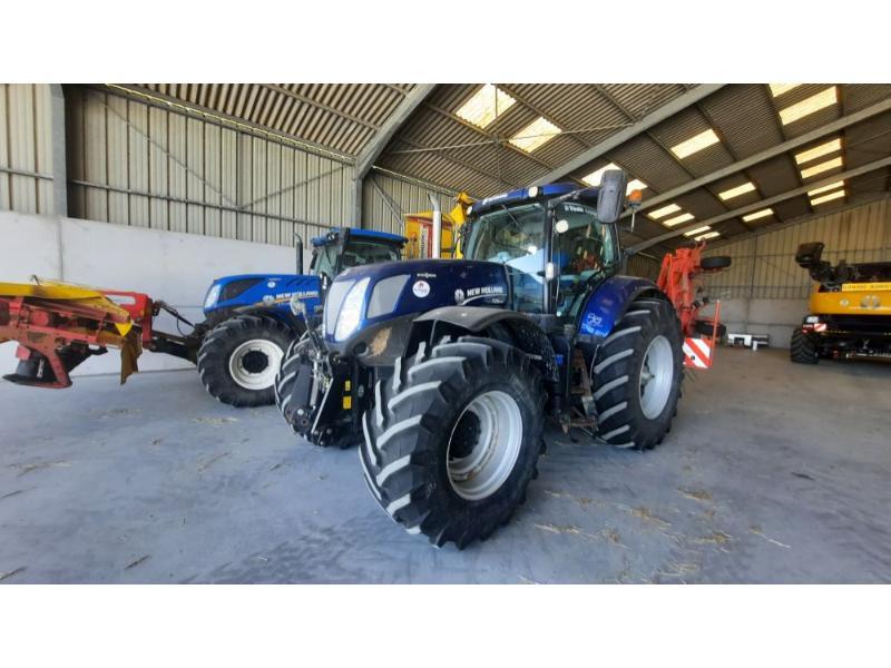 NEW HOLLAND T7-270AC