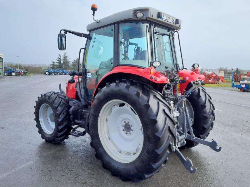 MASSEY FERGUSON 5610
