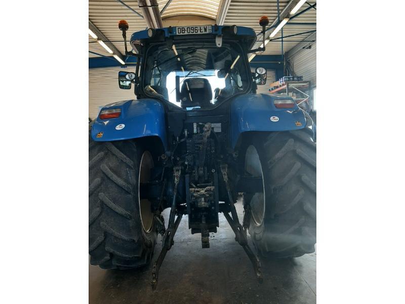 NEW HOLLAND T7-210AC