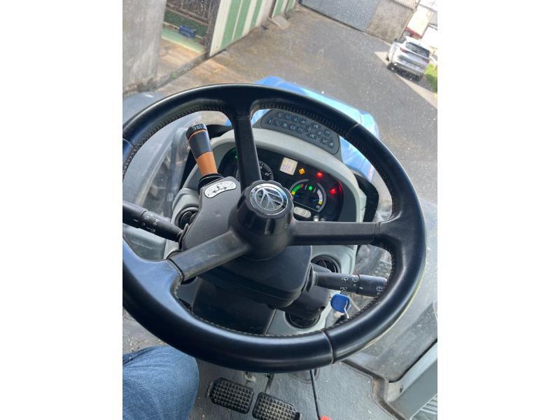 NEW HOLLAND T6-165AC