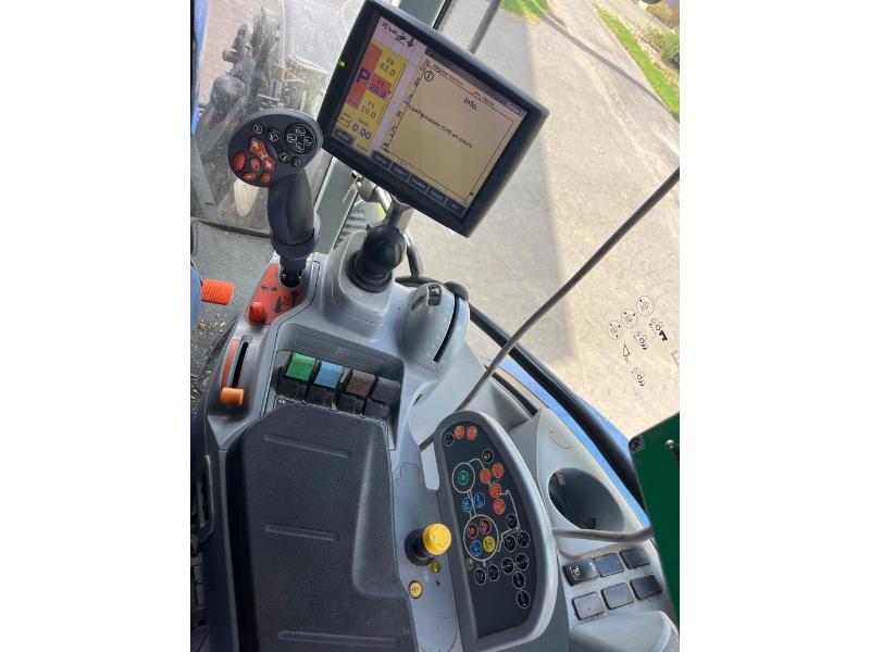 NEW HOLLAND T6-165AC