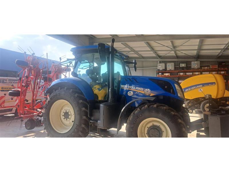 NEW HOLLAND T7-210RC-SW
