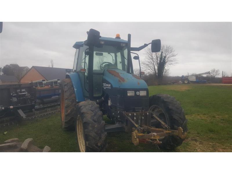 NEW HOLLAND TS90