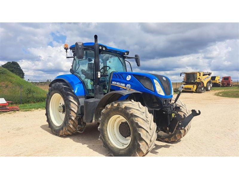 NEW HOLLAND T7-245