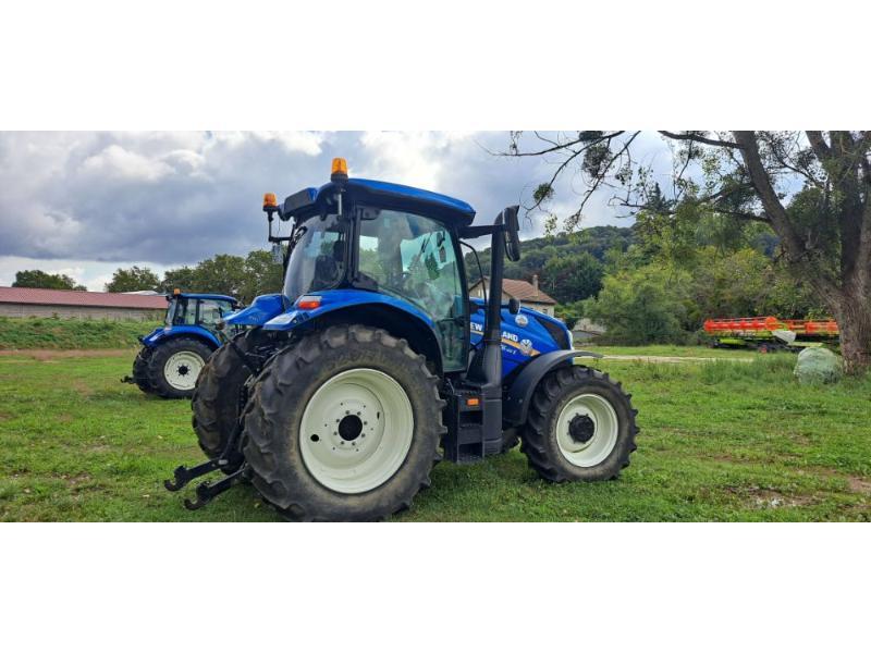 NEW HOLLAND T6-125S
