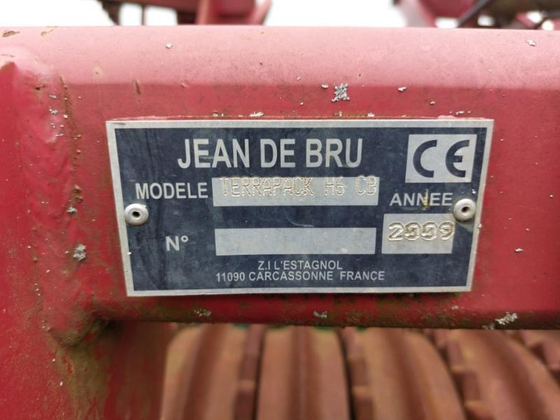 JEAN DE BRU TERRAPACK