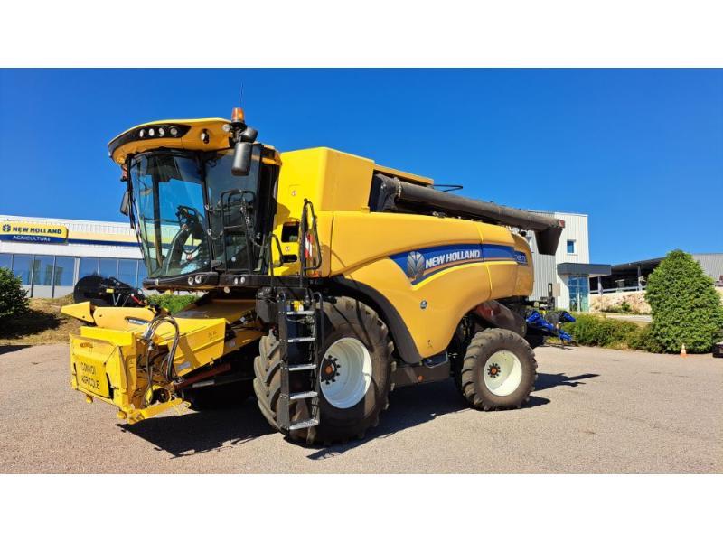 NEW HOLLAND CX8-70
