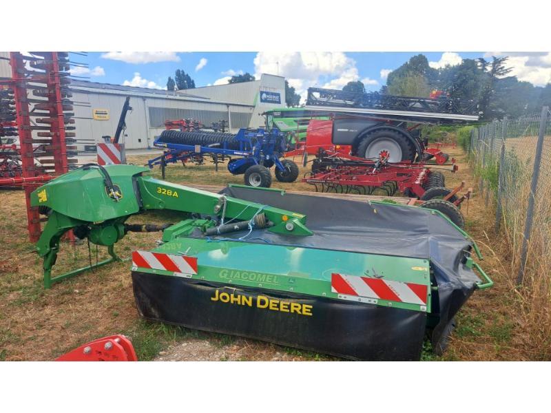 JOHN DEERE 328A