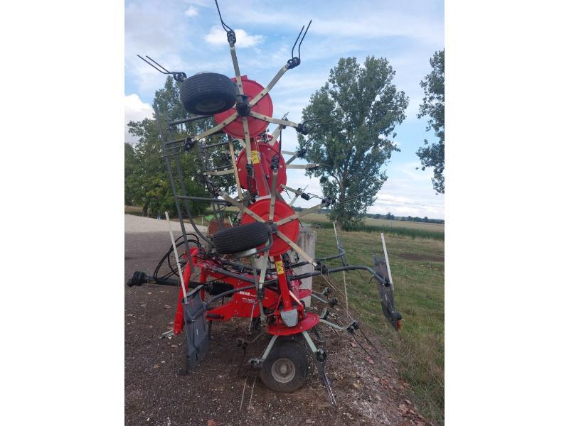 MASSEY FERGUSON TD868DN