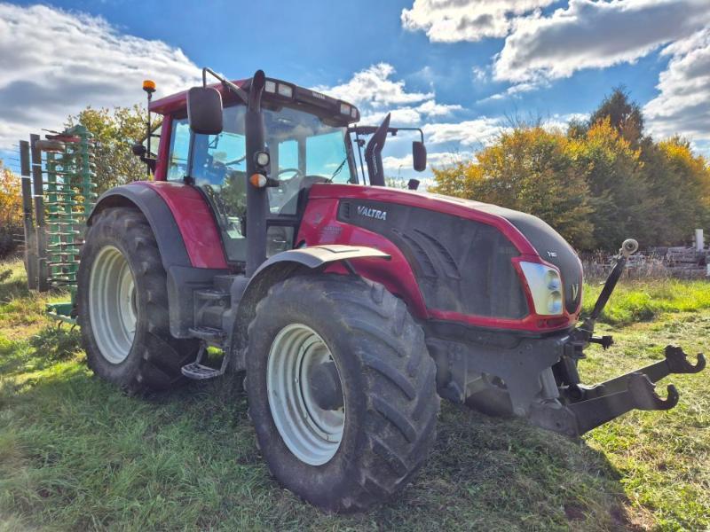 VALTRA T183V