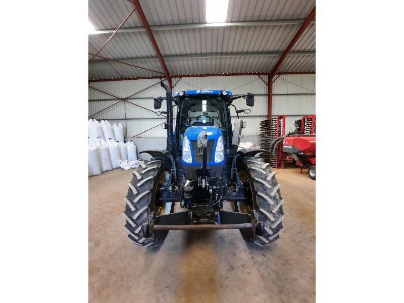 NEW HOLLAND T6-140AC
