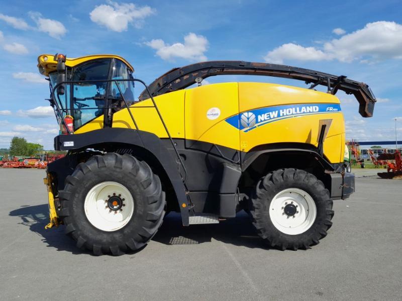 NEW HOLLAND FR450