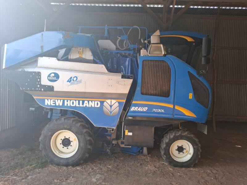 NEW HOLLAND 7030L