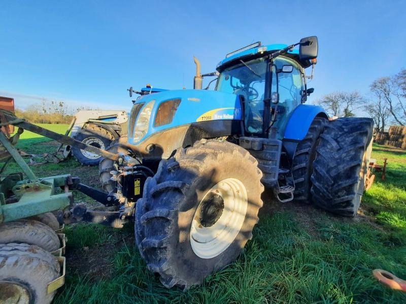 NEW HOLLAND T7050