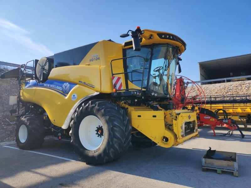 NEW HOLLAND CR9-90