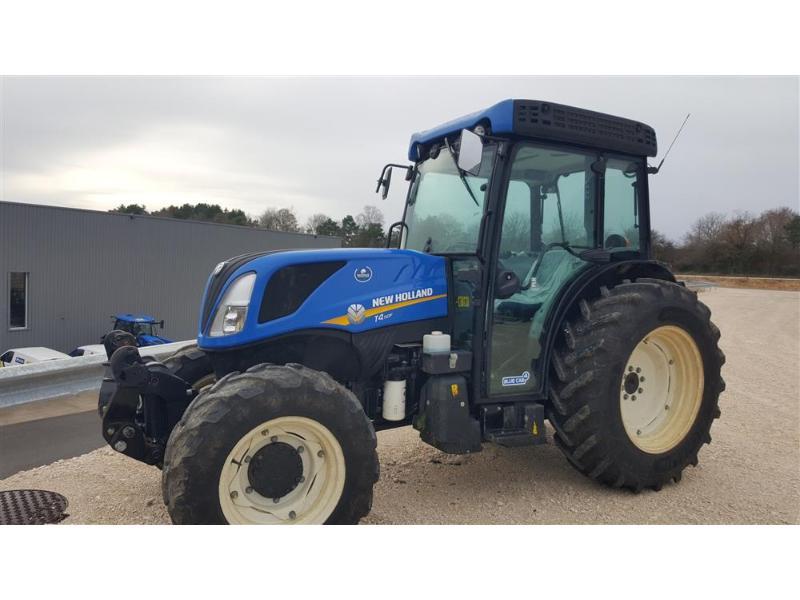 NEW HOLLAND T4-110F
