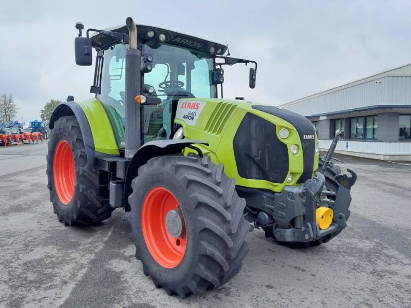 CLAAS ARION 640