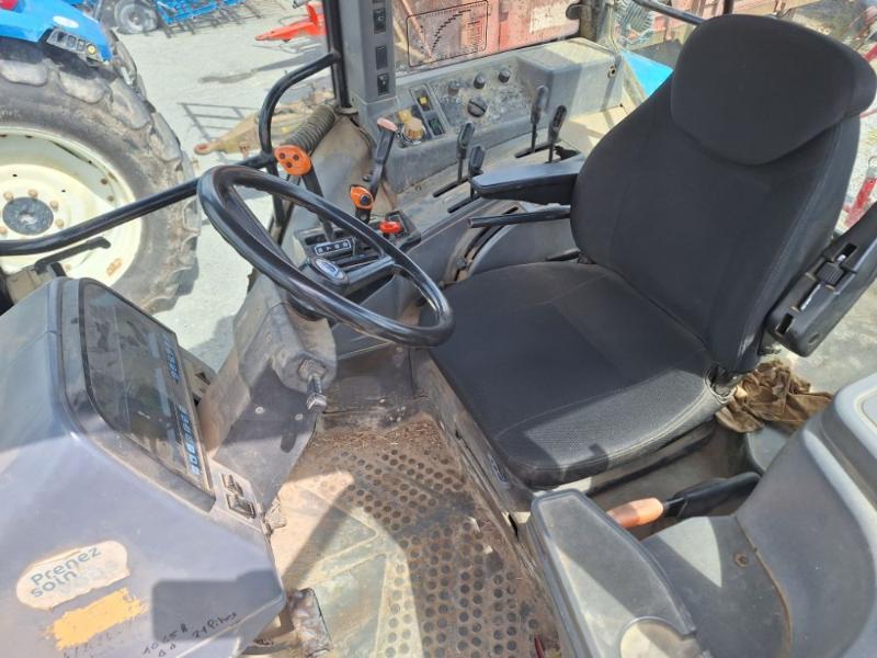 NEW HOLLAND 7840